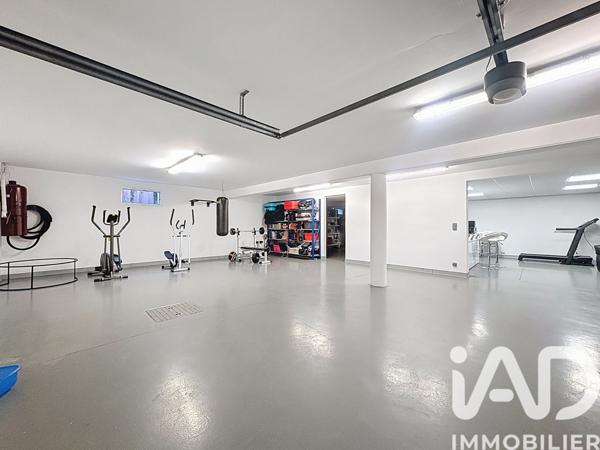Maison à vendre 7 pièces 230,88 m² Vern-sur-Seiche
