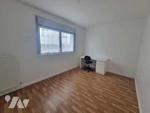 PONT DE METZ - AMIENS - T4 - BALCON - PARKING