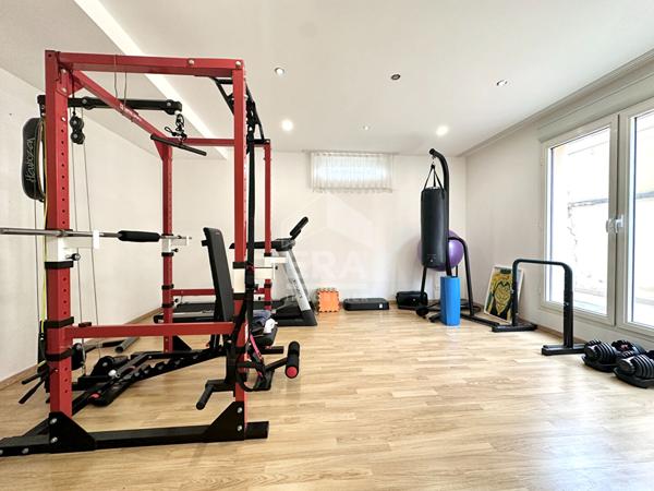 Villa spacieuse 210m2 à vendre à Saint-Pierre-lès-Nemours