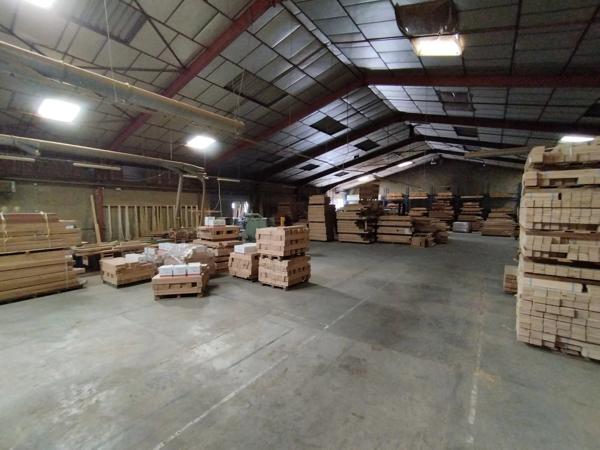 Bâtiments professionnels à vendre – Grand volume entre Cahors Sud et Montauban Nord