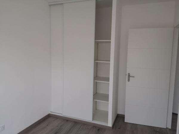 LOCATION TYPE 3 FABRIK B202,  
Angers 49000