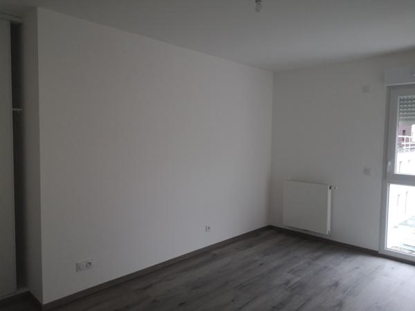 LOCATION TYPE 3 FABRIK B202,  
Angers 49000