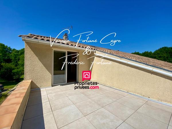 Authentique Maison en Pierre de 325 m² à Laruscade (33620)