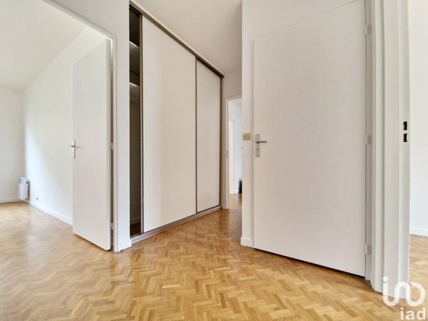 Appartement 4 pièces de 84 m² à Paris (75020)