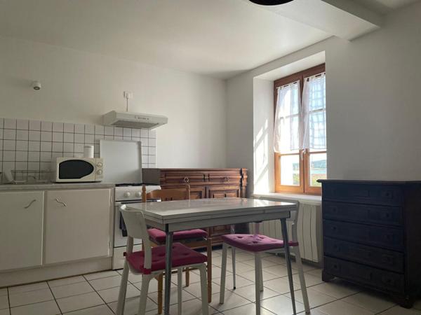 Immeuble Boen Sur Lignon 5 pièce(s) 118 m2