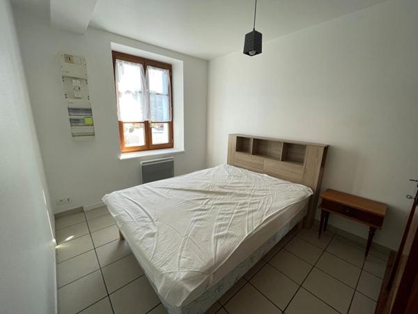 Immeuble Boen Sur Lignon 5 pièce(s) 118 m2