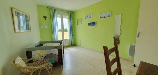 Villa d’architecte 4 faces – Quartier résidentiel prisé – 183 m² habitables