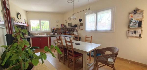 Villa d’architecte 4 faces – Quartier résidentiel prisé – 183 m² habitables