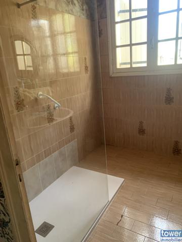 Maison 4 pièce(s) 3 chambre(s) 130 m²