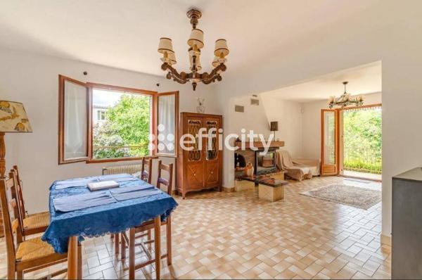 Maison 6 pièces - 152 m² Exclusivité efficity