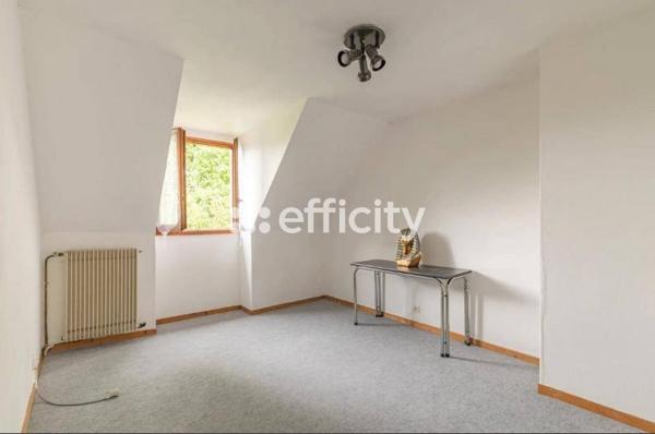 Maison 6 pièces - 152 m² Exclusivité efficity