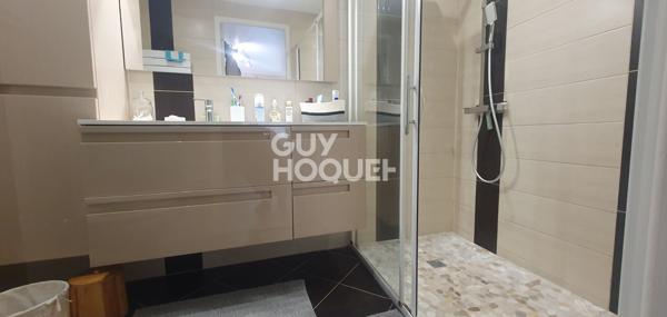 Maison à vendre à Angoulins - 5 pièces, 4 chambres, proche de la mer