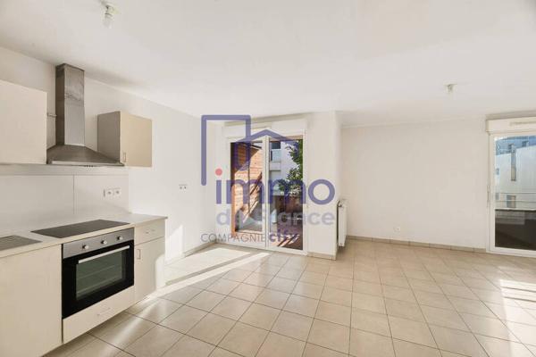 Appartement 3 pièces                                        - 69330 Meyzieu Réf : 21795