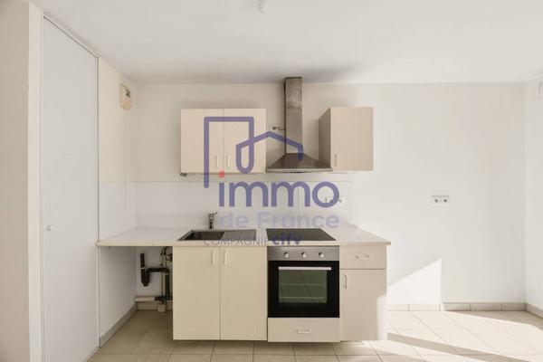 Appartement 3 pièces                                        - 69330 Meyzieu Réf : 21795