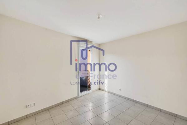 Appartement 3 pièces                                        - 69330 Meyzieu Réf : 21795