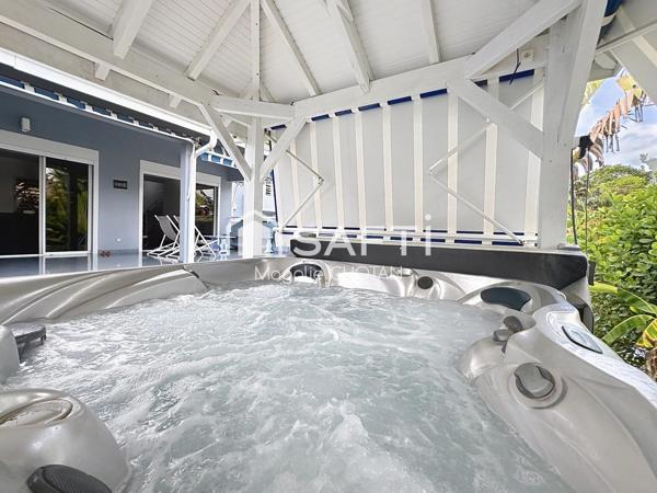 Villa d'architecte de 126 m2 au Gosier