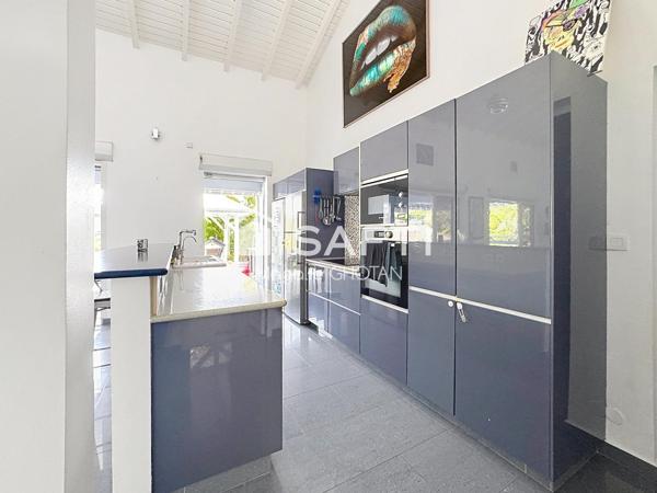 Villa d'architecte de 126 m2 au Gosier
