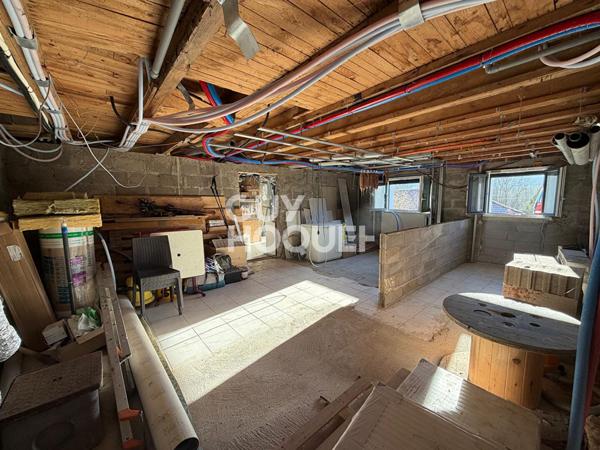 Maison a vendre située a Chaligny offrant un fort potentiel après travaux.