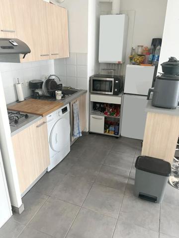 T2 avec balcon dans résidence sécurisée