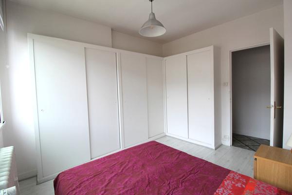DIJON PLACE GRANGIER T3 de 70m² avec GARAGE BALCON et ASCENSEUR