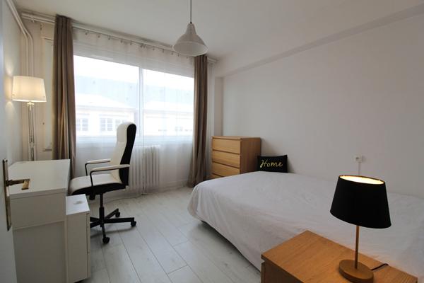 DIJON PLACE GRANGIER T3 de 70m² avec GARAGE BALCON et ASCENSEUR