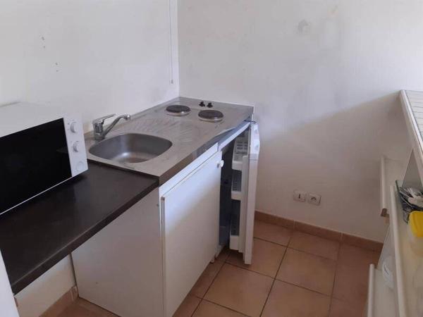 Appartement 1 pièce                                        - 69008 Lyon 8e  Arrondissement Réf : 5539