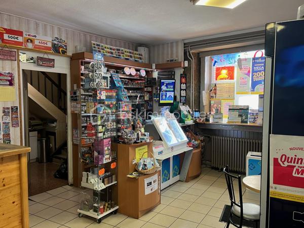 Venez découvrir sans plus tarder cette très belle affaire idéalement implantée sur la commune dynamique de Satillieu (Ardèche).
​Nichée au cœur d’un cadre de vie privilégié, cette commune rurale et attractive compte environ 1 500 habitants , tout en profitant d'un bassin de vie élargi et d'un flux touristique constant, garantissant une clientèle fidèle et régulière toute l'année.
​Les atouts de l'établissement :
​Activité complète et diversifiée : Bar, Tabac, Jeux (FDJ), PMU, et Presse.
​Potentiel de développement : Possibilité de dynamiser l'activité ou d'optimiser les horaires selon vos projets.
​Cadre de vie : Idéal pour un couple d'entrepreneurs souhaitant s'investir dans une commune vivante, dotée de toutes les commodités (commerces, écoles, services de santé).
​Affaire saine avec un bel historique et un rôle de véritable lien social au cœur du village.
​Informations complémentaires :
​Chiffre d'affaires et bilans sur demande