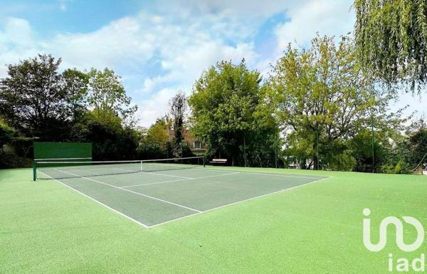 Appartement 3 pièces de 84 m² à Garches (92380)