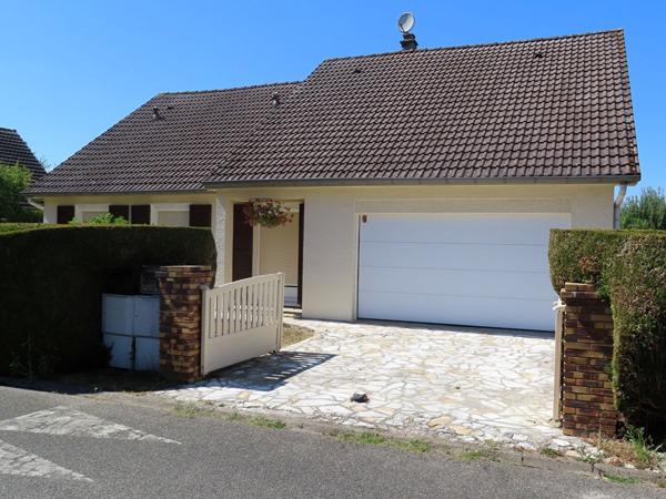 Maison 6 pièces 142 m2 - Ozoir La Ferrière - OZOIR LA FERRIERE