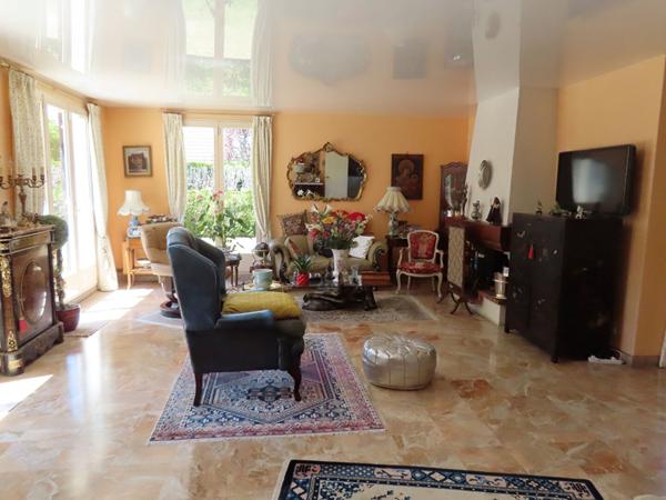 Maison 6 pièces 142 m2 - Ozoir La Ferrière - OZOIR LA FERRIERE