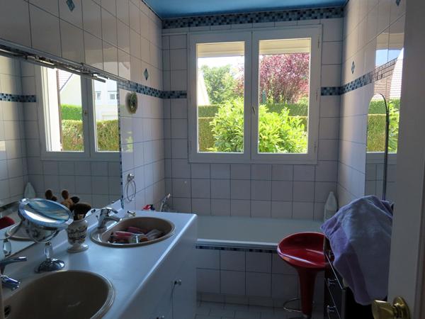 Maison 6 pièces 142 m2 - Ozoir La Ferrière - OZOIR LA FERRIERE