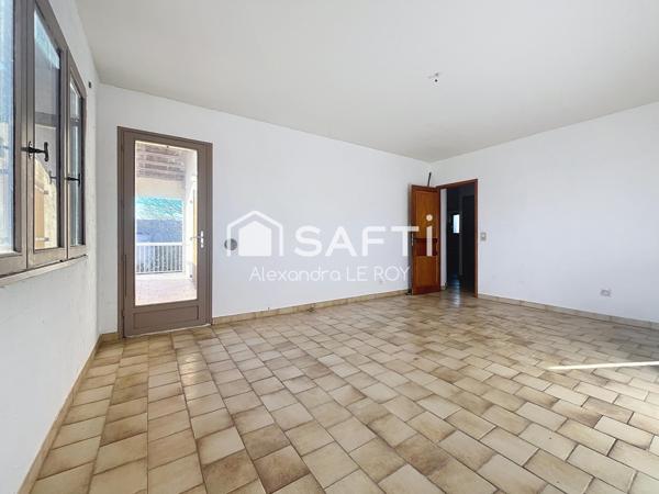 170 M2, édifiée sur une parcelle de 750 m²