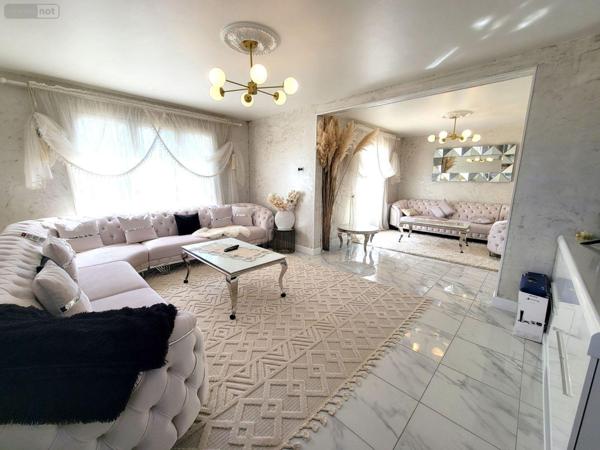 Maison à vendre à Châteaudun dans l'Eure-et-Loir (28200), ref : RCS/874