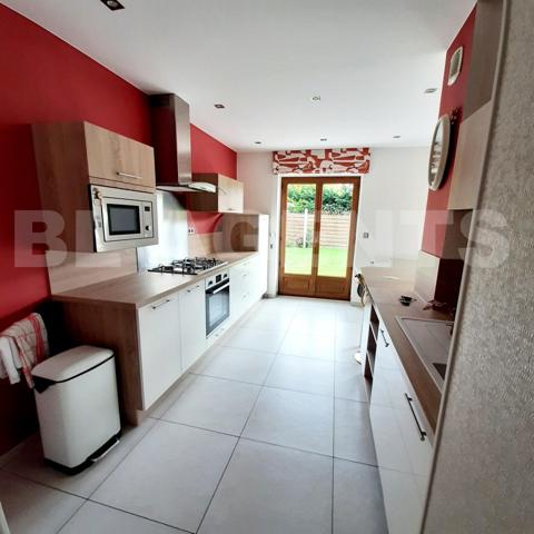 Maison 3 chambres avec sous - sol, garage et jardin - Courrières