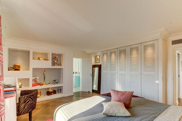 Appartement 3 pièces vue mer panoramique dans domaine gardé avec piscine