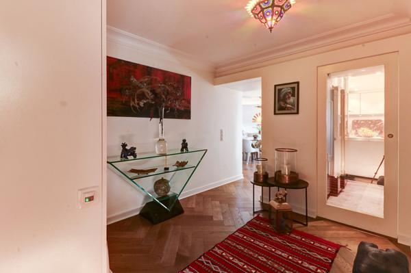 Appartement 3 pièces vue mer panoramique dans domaine gardé avec piscine