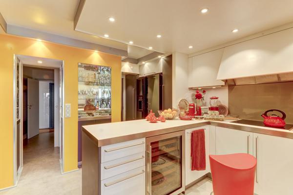 Appartement 3 pièces vue mer panoramique dans domaine gardé avec piscine