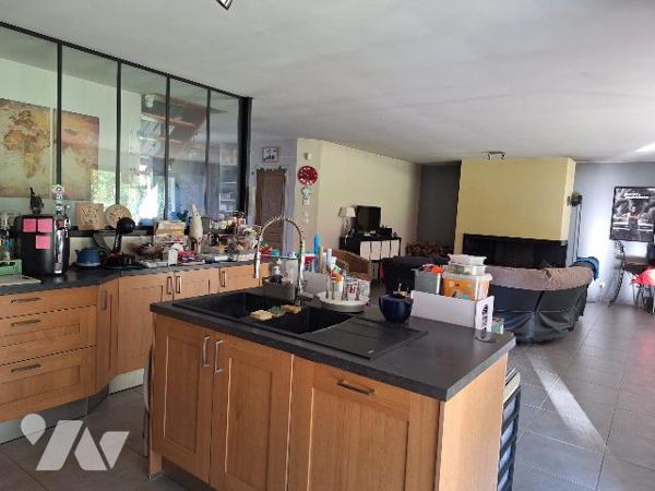 Maison de 182m² de 2014, LA CHAPELLE D'ANGILLON