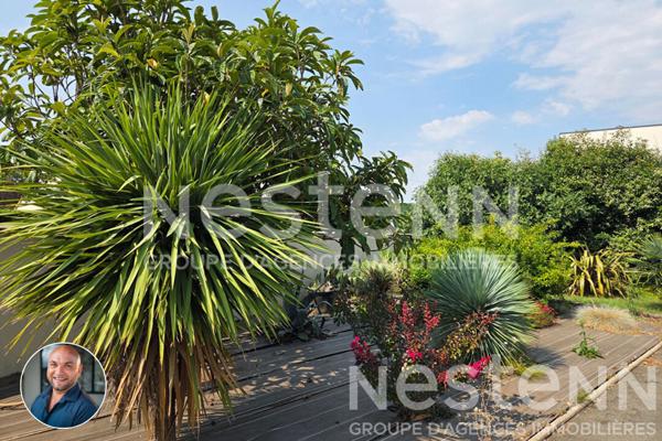 Maison familiale récente La Croix Georgette avec 4 chambres, double garage, jardin et dépendance