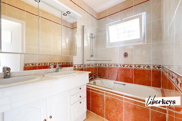 Grand T3 avec balcon et cave – quartier calme à Meyzieu entre le Grand Large et le centre ville