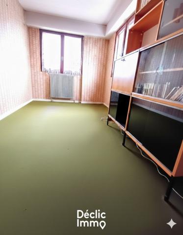 Vente maison de ville La roche sur yon, 117m² 7 pièces 241 820€ avec garage