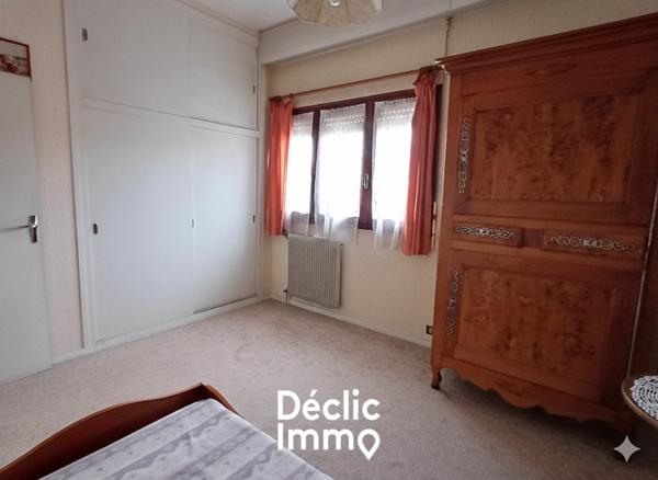 Vente maison de ville La roche sur yon, 117m² 7 pièces 241 820€ avec garage