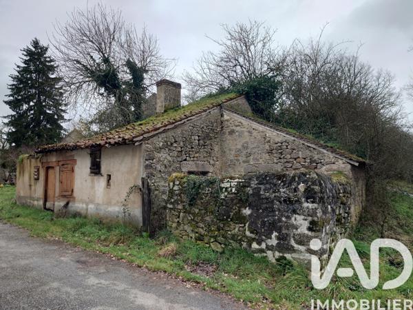 Maison à vendre 2 pièces 53 m² Lussac-les-Églises
