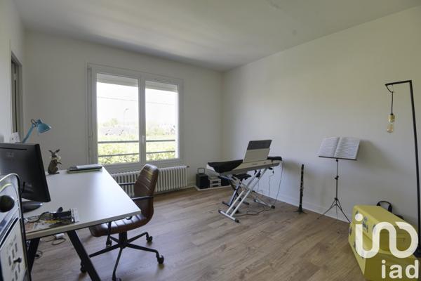 Maison 5 pièces de 109 m² à Vaires-sur-Marne (77360)