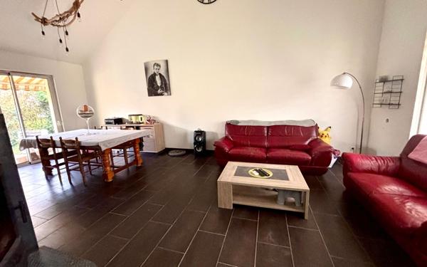 Maison à vendre    3 pièces • 92 m2 Saint-Quentin