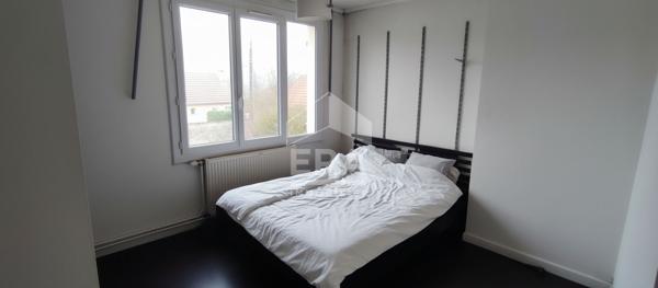 Maison Pesmes 4 pièce(s) 85 m² + maison 73 m² + dependances + terrain clos...