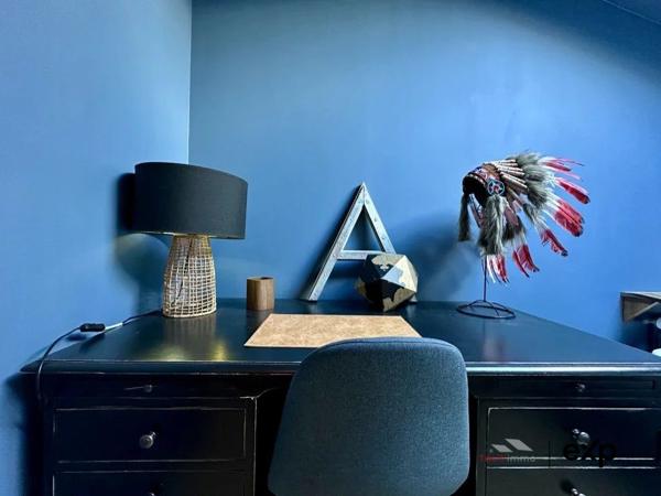 Une demeure de rêve, un village secret.