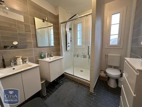 Appartement à louer 3 pièces 61.71m²