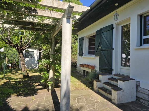 Maison à vendre 740 000 € Bayonne 6 p 138 m² DPE D