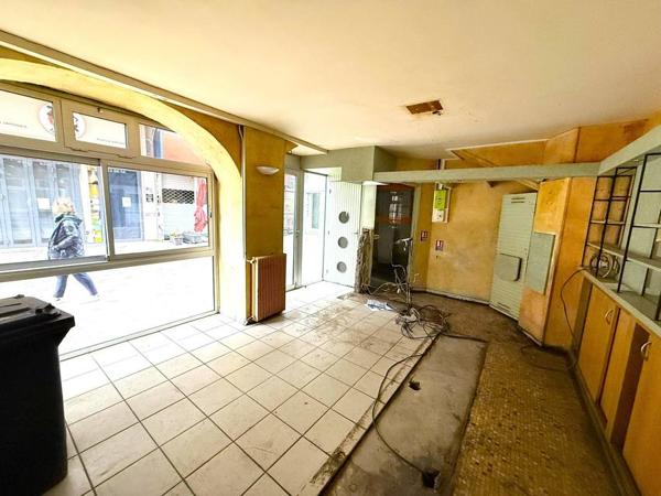 Clermont-Ferrand, Locaux de 21 m 2 de 650 € HC